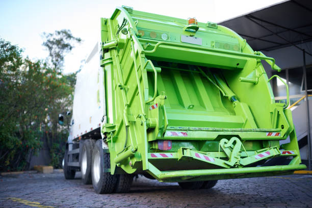 Best Commercial Cleanout Services  in Mount Olive, MS